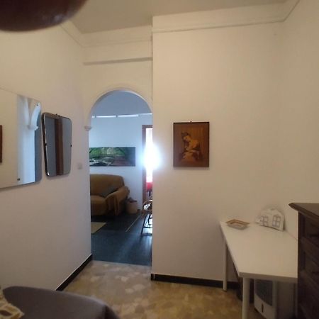 Trilocale Cecilia'S Studio Генуя Экстерьер фото