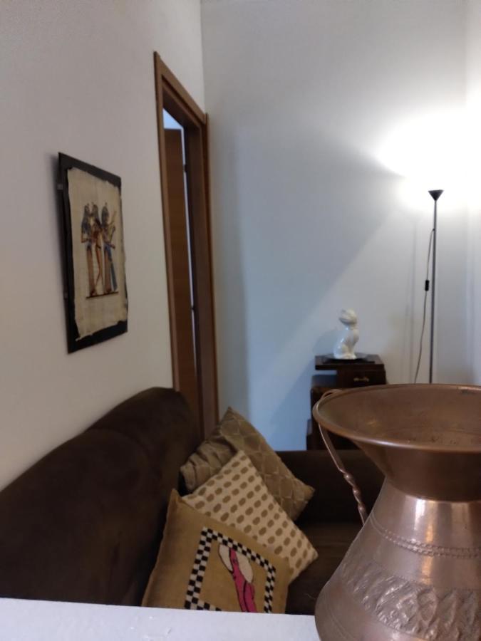 Trilocale Cecilia'S Studio Генуя Экстерьер фото